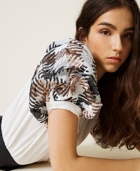 T-shirt con maniche in full paillettes check