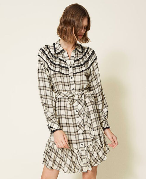 ⚡Abito a quadri con pizzo