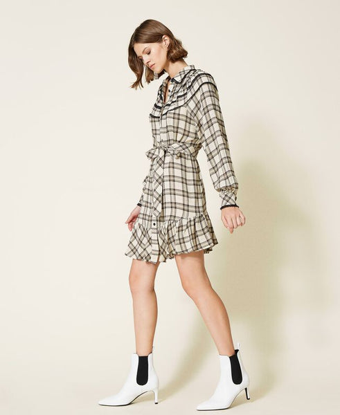 ⚡Abito a quadri con pizzo