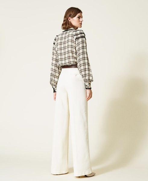 Camicia a quadri con pizzo