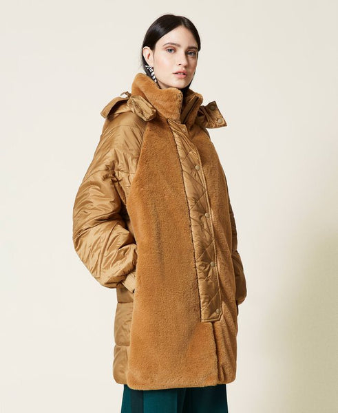 Piumino trapuntato con inserti