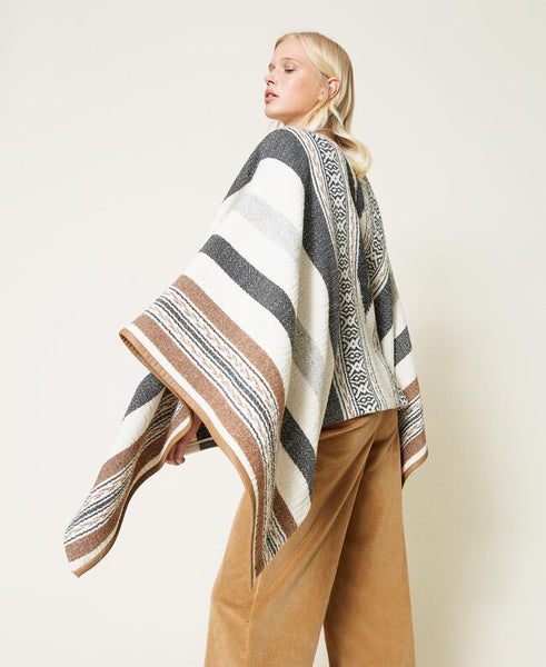 Poncho in stuoia di misto lana