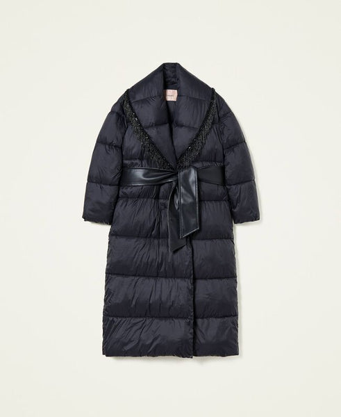 Piumino lungo con frange di perline