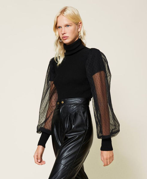 Maglia dolcevita con maniche in tulle