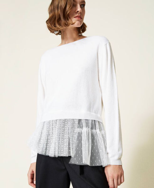 Maglia in misto lana con balze in tulle