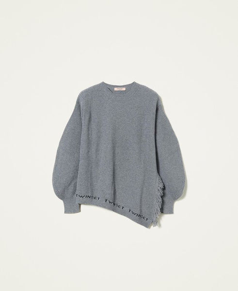 Maxi maglia in misto lana a coste con frange