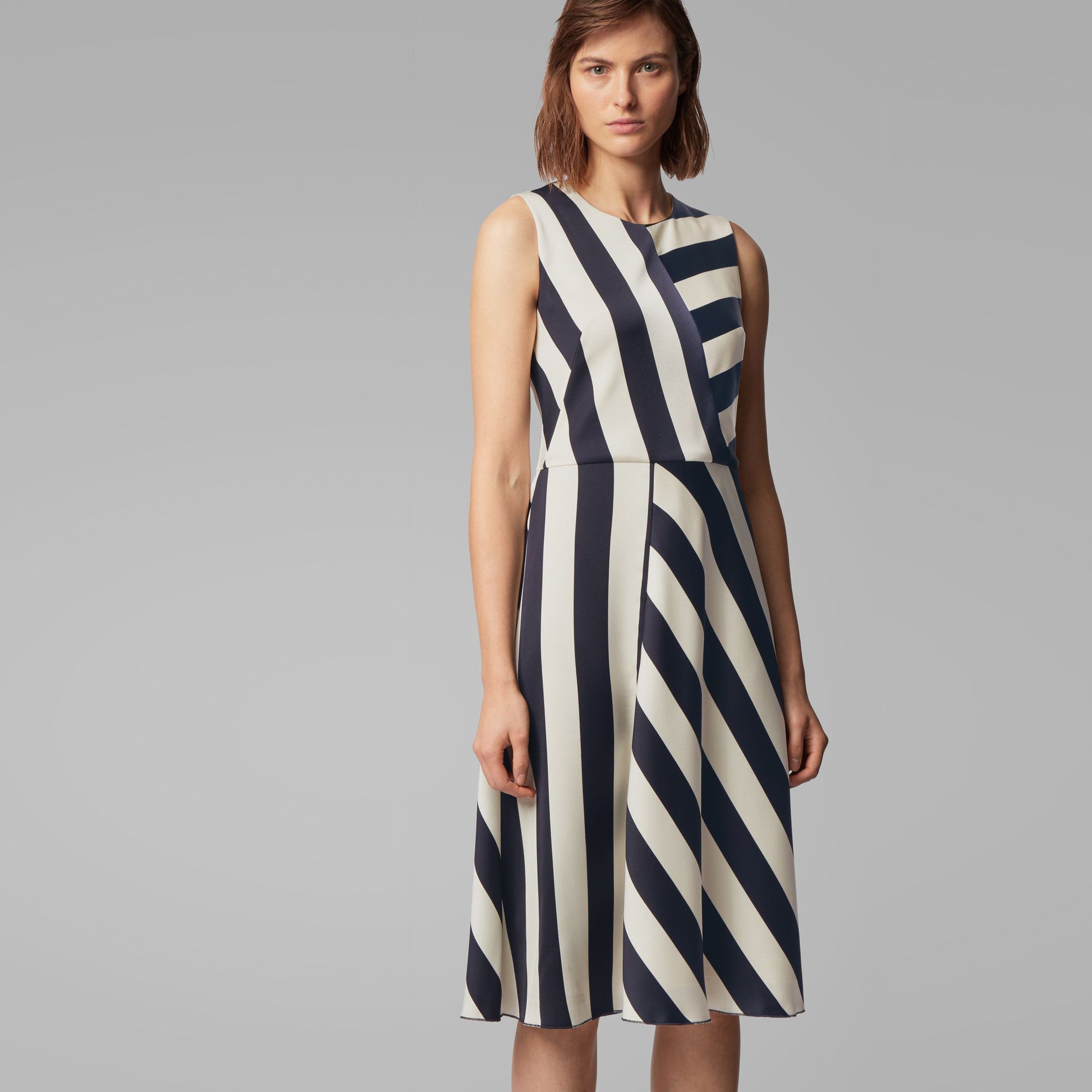 BOSS - abito Dalta - regular fit - navy e bianco