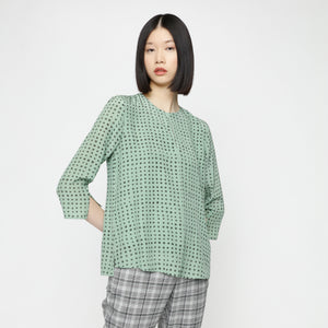 BOSS - blusa Iomena - regular fit - scollo rotondo - 100% seta - multicolore