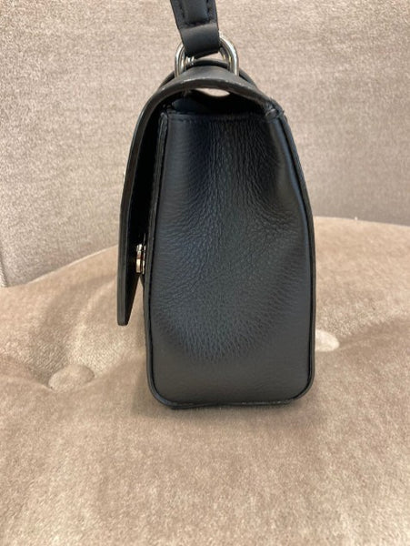 Chéri OSQM Black