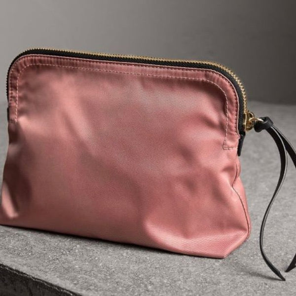 .POUCH