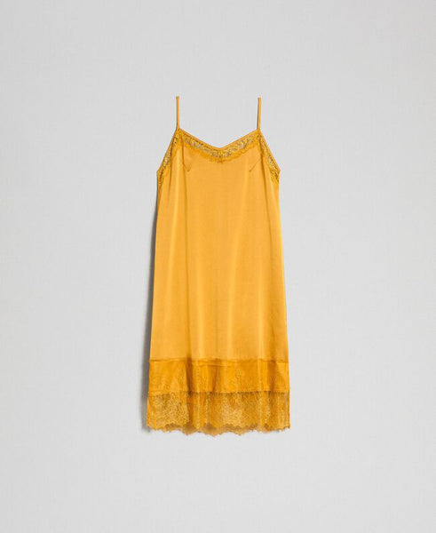 Sottoveste in satin e pizzo