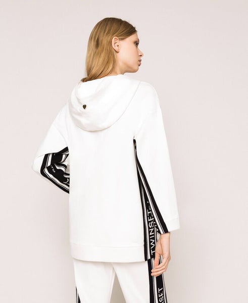 Maxi felpa con logo jacquard