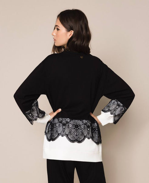 Blusa con pizzo macramè