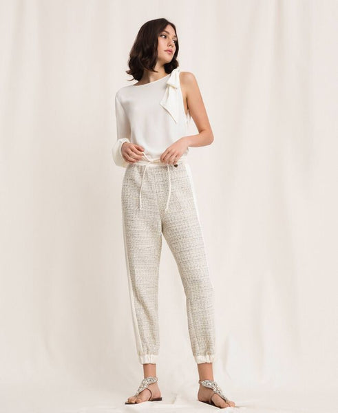 Blusa monospalla in misto seta