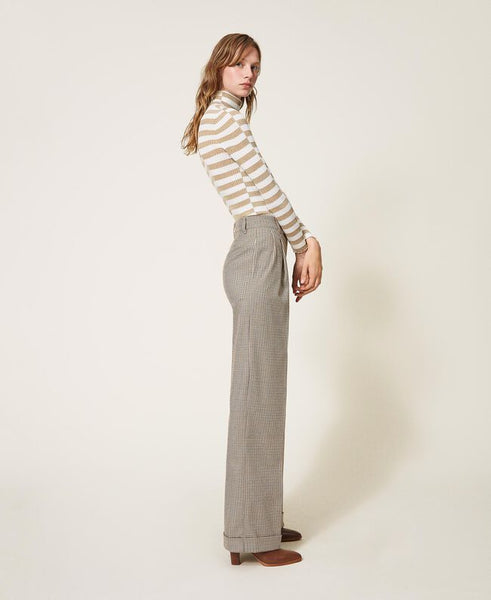 Pantaloni ampi a disegno check