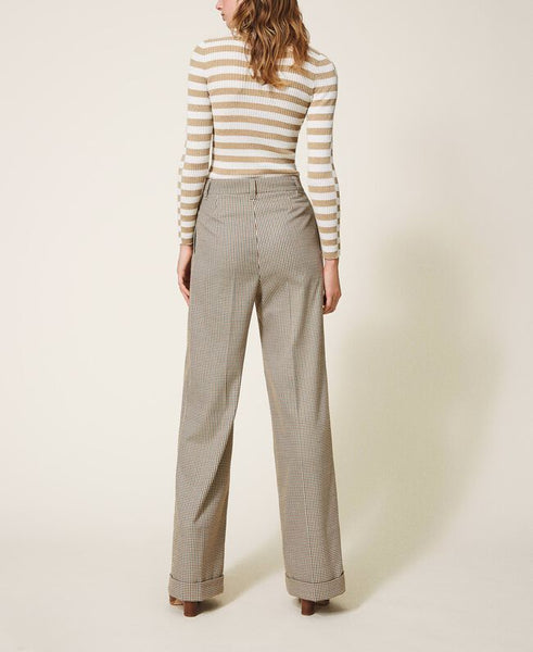Pantaloni ampi a disegno check