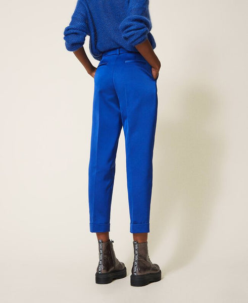 Pantaloni in duchesse