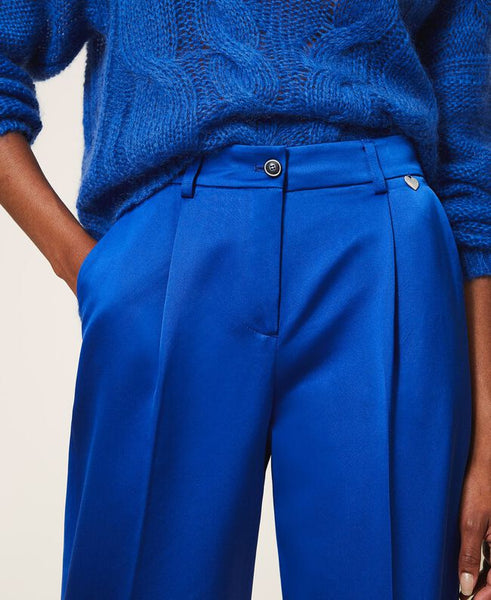 Pantaloni in duchesse