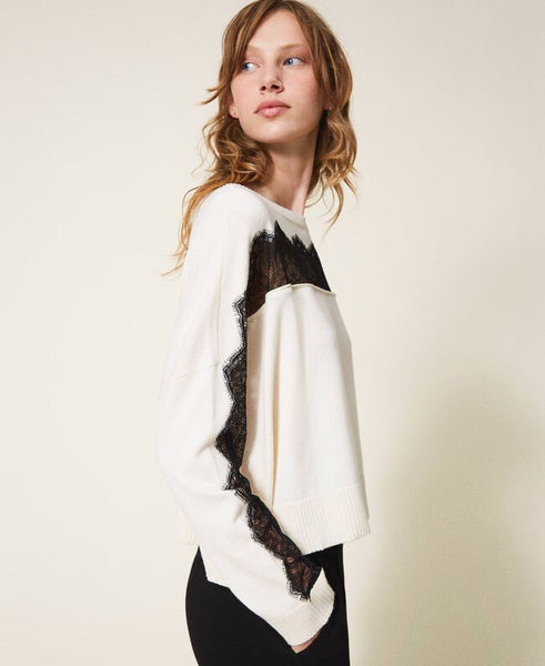 Maglia con intarsio di pizzo
