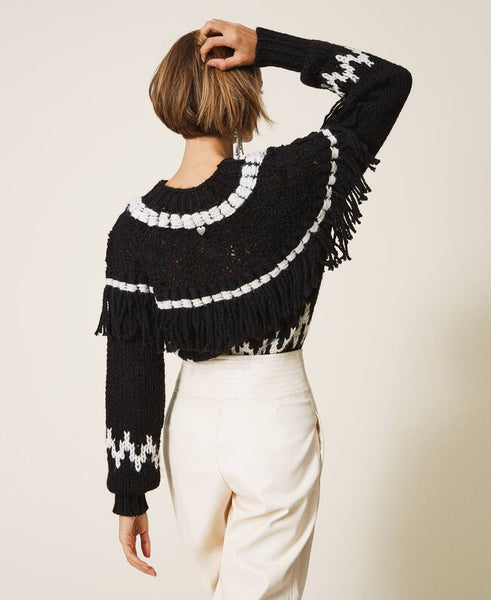 Maglia in lana e alpaca con frange