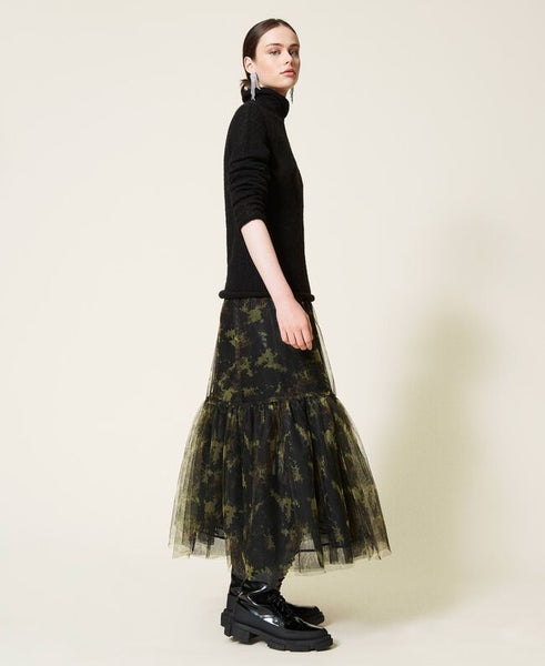 Gonna 'Silver' in tulle camouflage