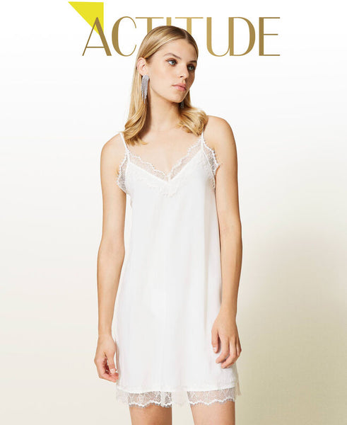 Abito sottoveste con pizzo