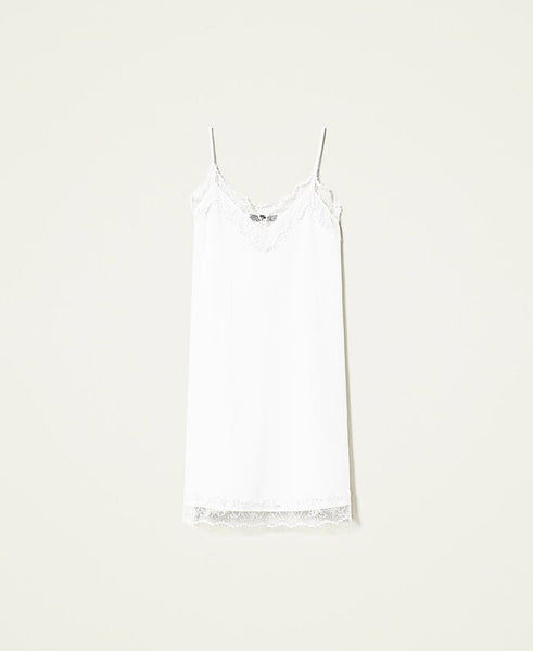 Abito sottoveste con pizzo
