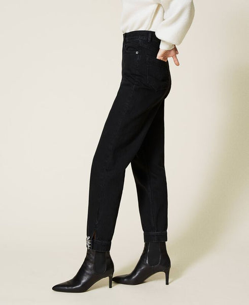 Jeans 'Diamond' con patch gioiello