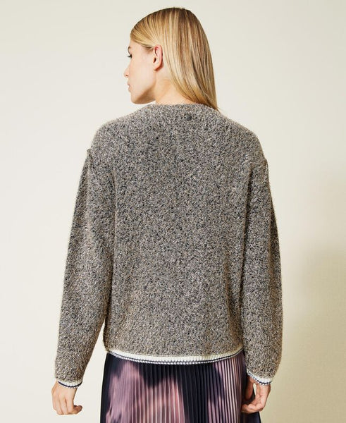 Maglia con stella a intarsio