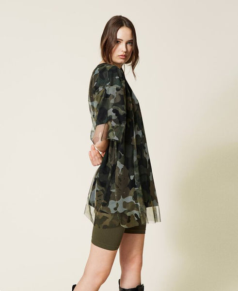 T-shirt con tulle e stampa camouflage