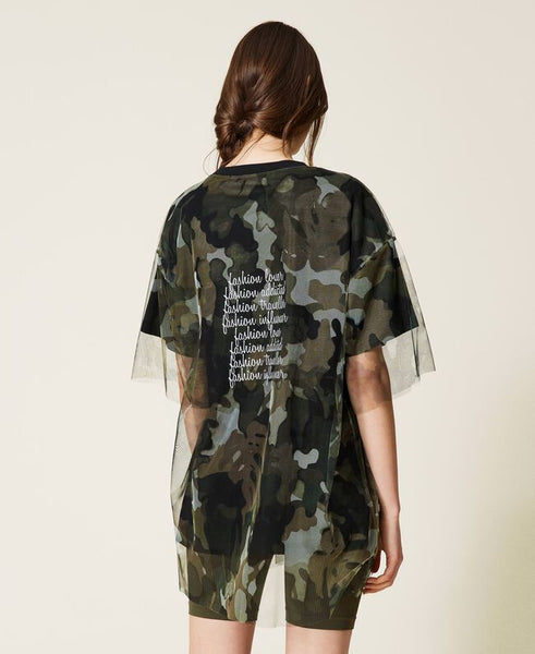 T-shirt con tulle e stampa camouflage