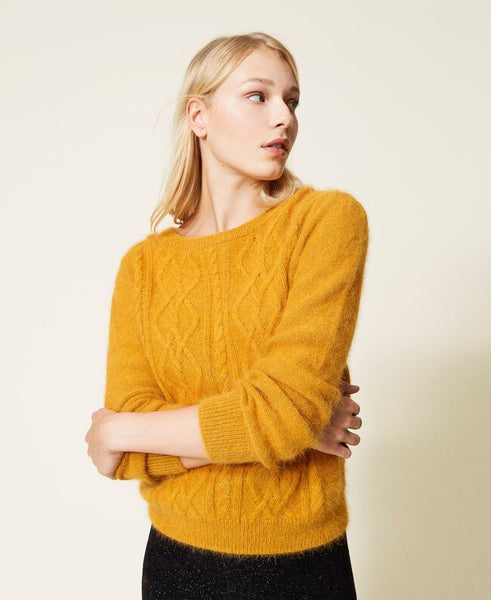 Maglia in filato di misto angora