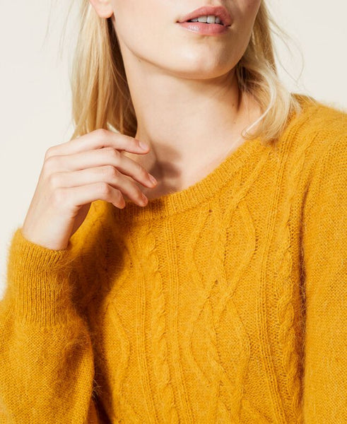 Maglia in filato di misto angora