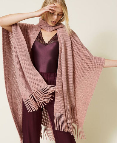 Poncho in maglia traforata