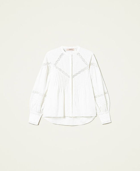 Camicia in mussola con ricamo