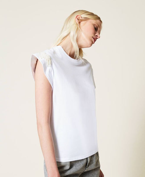T-shirt con frange di perle