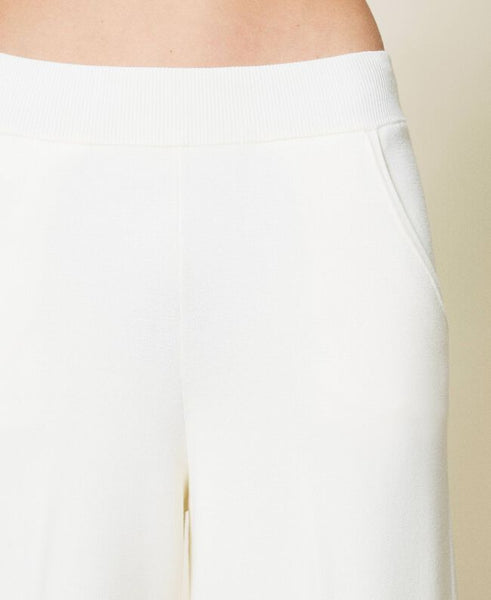 Pantaloni a palazzo in maglia