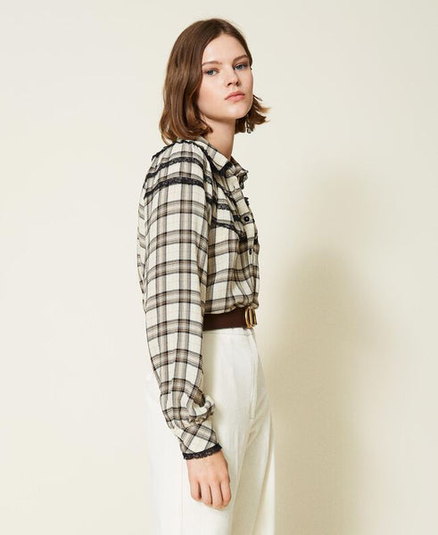 Camicia a quadri con pizzo