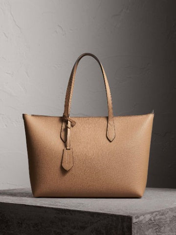 BORSA ARDWELL MEDIA
